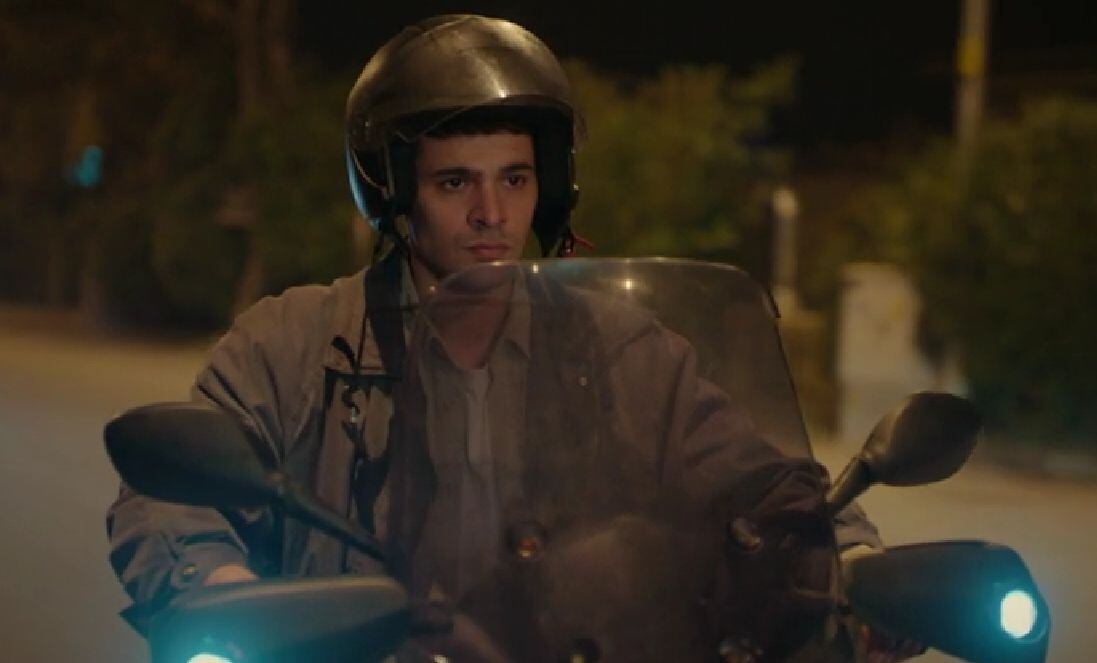 Kadir va en busca de Akif Atakul. (Foto: NG Medya)