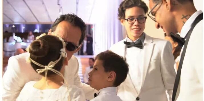 Arianna, de 29 años, fue la única ausente a la fiesta del salsero (Foto: March Anthony/Instagram)