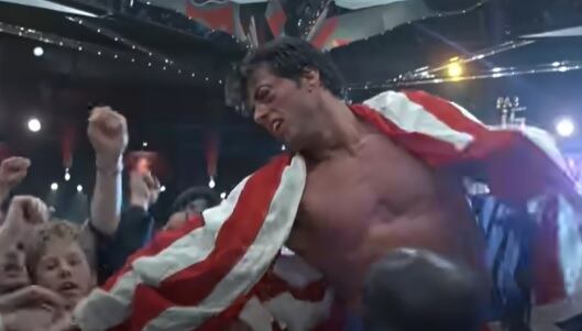Sylvester Stallone venció a Ivan Drago en la pelea (Foto: captura de YouTube)