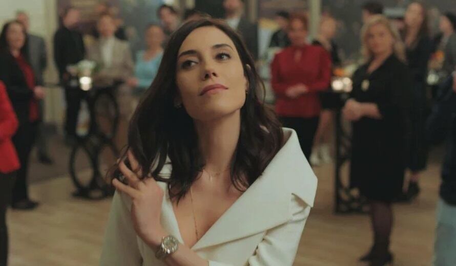 Gönul hace todo lo posible por molestar a Asya (Foto: Medyapim)