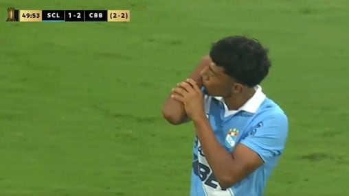 Maxloren Castro descuenta para Cristal. (Foto: ESPN)