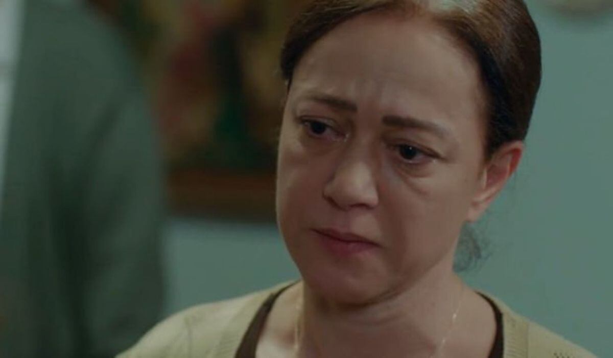 Hatice queda muy grave tras el choque automovilístico. (Foto: Fox Turquía)