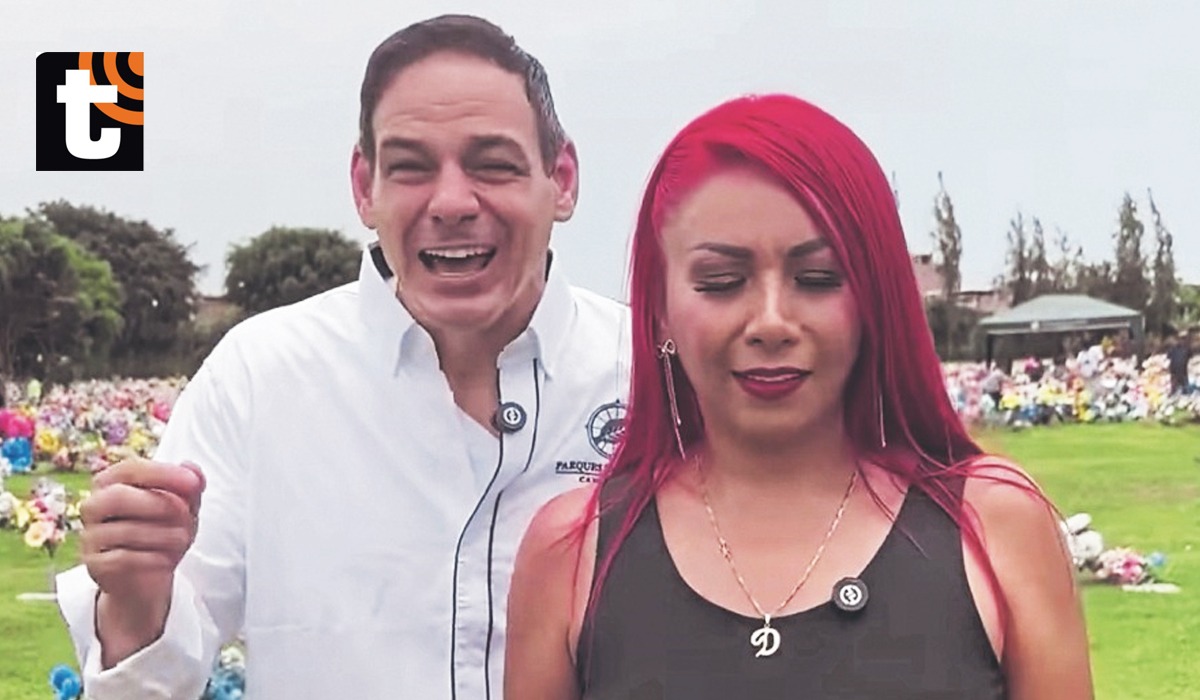 Según Araujo, el empresario se ofreció voluntariamente para desempeñar este rol, lo que ella aceptó con gusto.