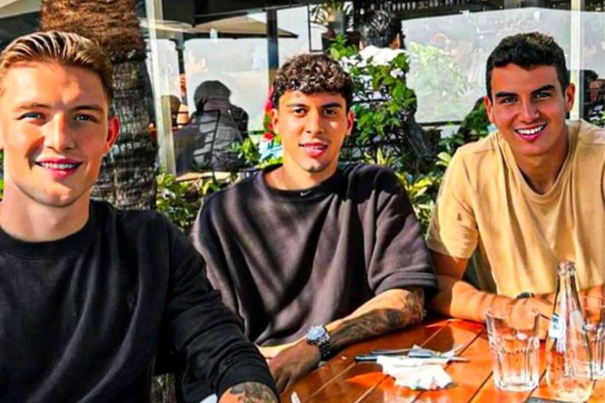 Oliver Sonne comparte momento distendido en restaurante de Miraflores con otros convocados (Foto: @matiassuccar)