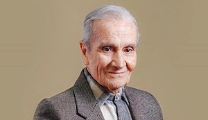 Carlos Gassols enojado con empresa telefónica que le cortó la línea: “A mis 94 años me es imposible usar un celular”