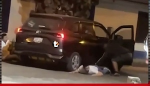 ¡Brutal asalto en SMP! Delincuentes golpean con pistola a taxista de aplicativo, lo dejan tirado y huyen con su miniván