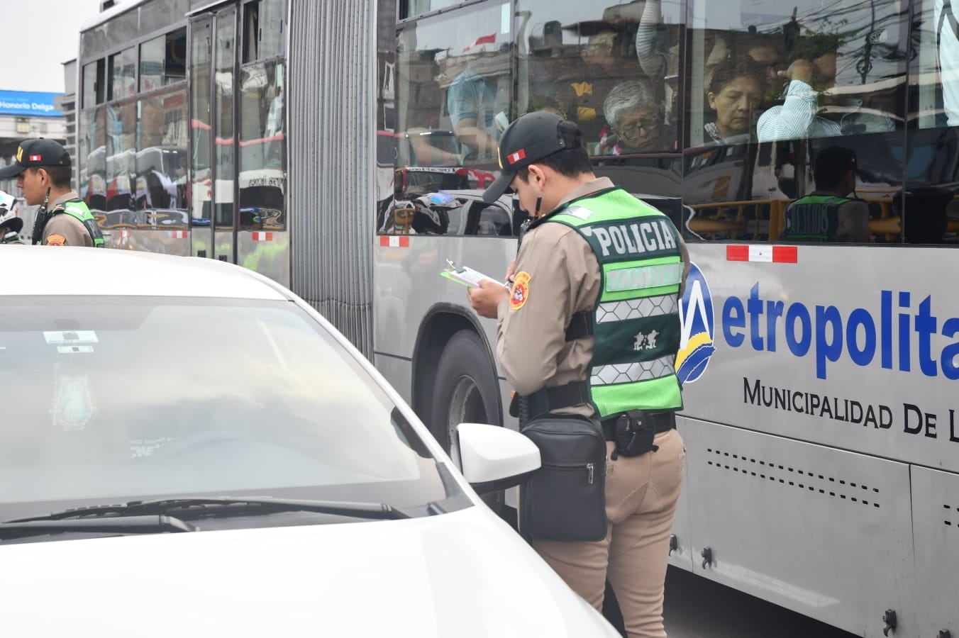 MTC establece una reducción del 90 % en las multas de tránsito. Foto: ATU.