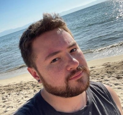 El actor decidió seguir el camino de la comunicación (Foto: Sergio Miguel / Instagram)