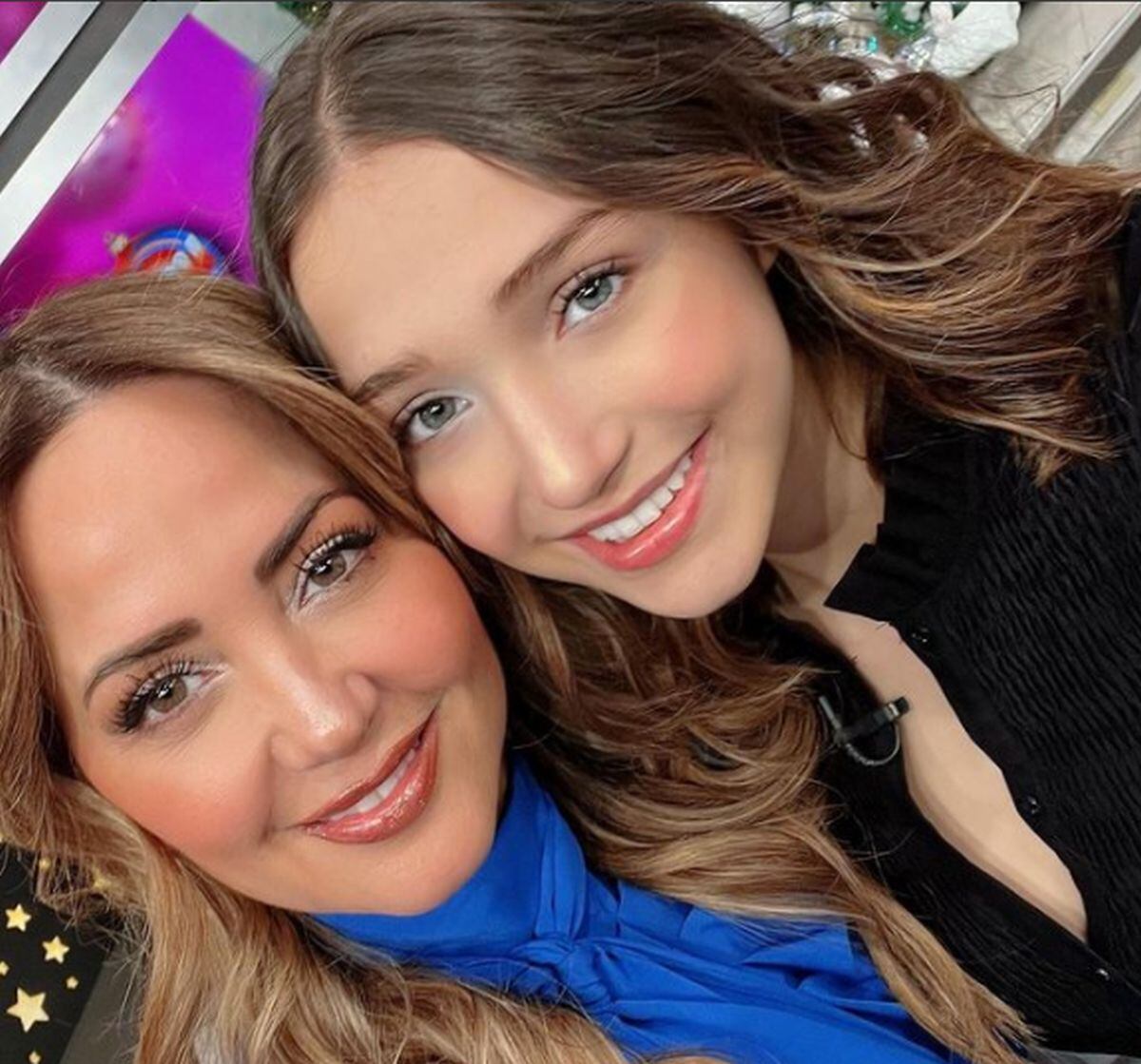 La conductora televisiva junto a su hija Nina Rubín, ambas son muy unidas (Foto: Andrea Legarreta / Instagram)