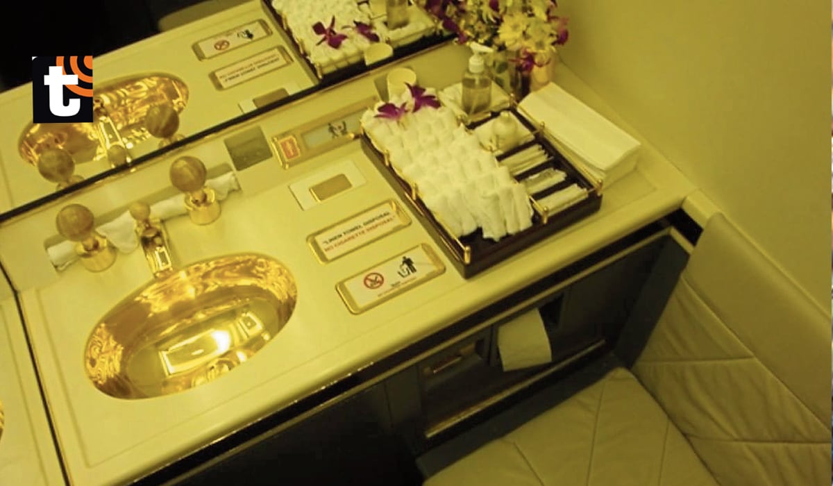 Uno de los baños de oro del 'Palacio volador'. Foto: Trome.