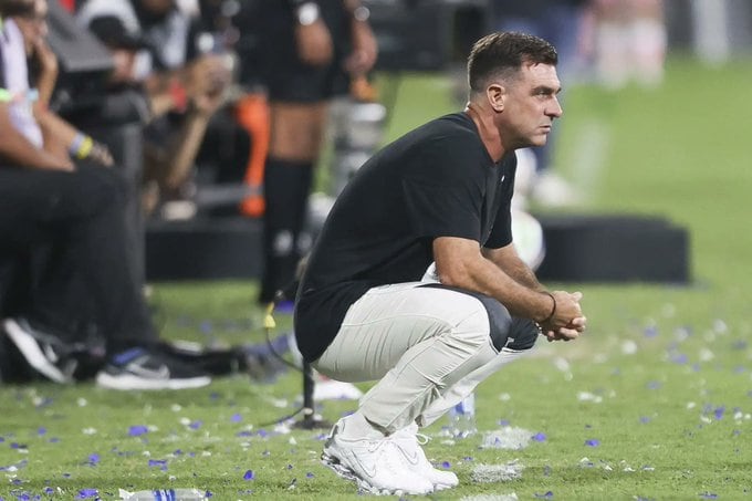 Entrenador argentino decidió continuar su poryecto en Liga1 y toma la punta por diferencia de goles (Foto: Andina)