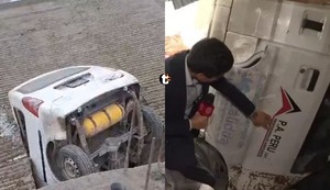 Villa María del Triunfo: Miniván cae sobre el techo de una vivienda dejando tres heridos | VIDEO