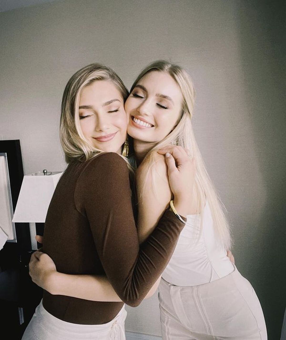 María Fernanda y Soraya, como dos "gemelas" (Foto: Soraya Kohlmann / Instagram)