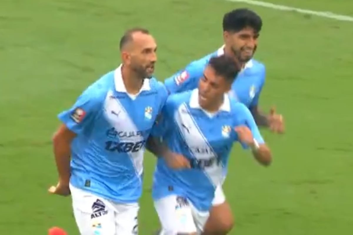 Sporting Cristal empata 2-2 ante Alianza Lima con gol de Hernán Barcos a los 45 minutos. Foto: Liga 1