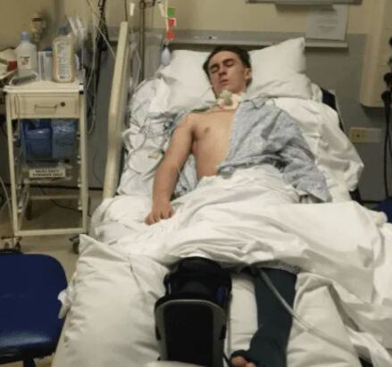 Joseph Flavill cuando se encontraba en coma.