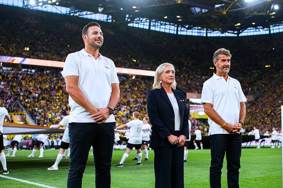 Claudio Pizarro sigue siendo considerado como leyenda en Alemania (Foto: @bundesliga)