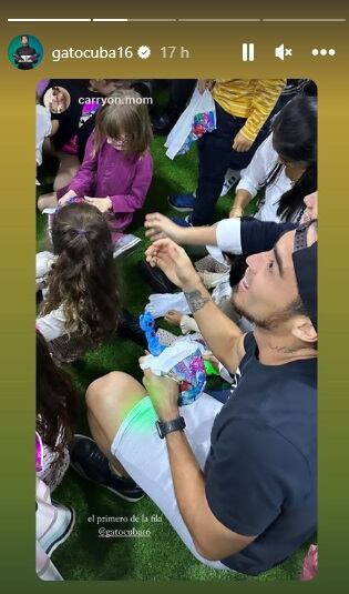 Rodrigo ‘Gato’ Cuba asistió a la actuación del Día del padre. (Foto: @gatocuba16).