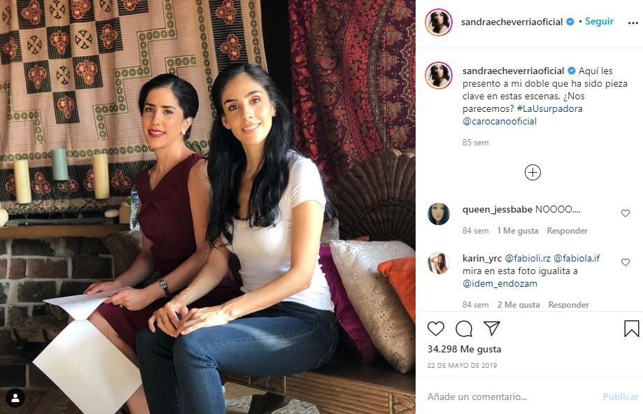Sandra Echevarria también compartió foto con su doble (Foto: Instagram)