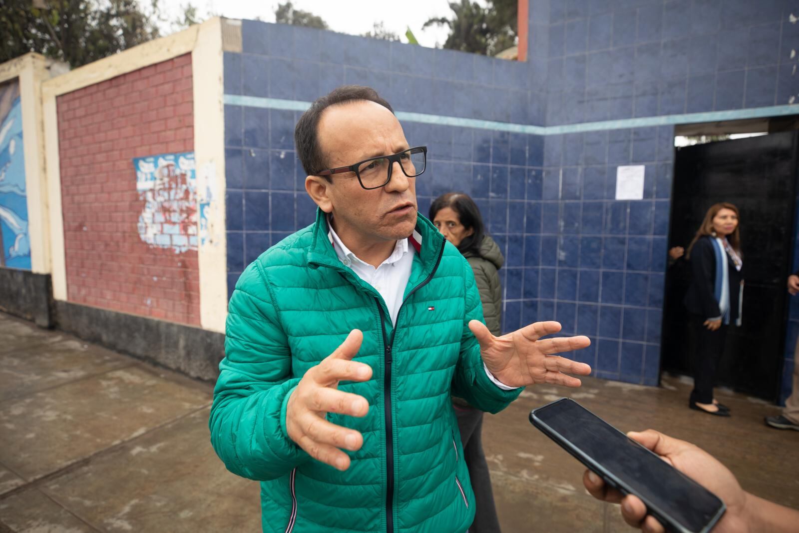 Director Regional de Educación de Lima Metropolitana, Luis Alberto Quintanilla.