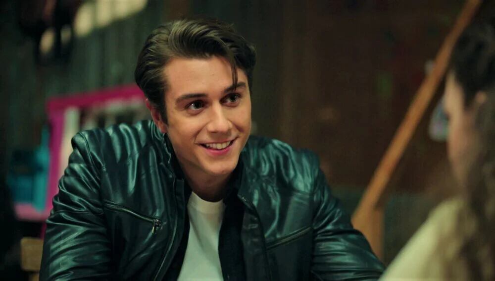 Doruk le pregunta a Asiye si está celosa en la telenovela turca "Hermanos" (Foto: NG Medya)