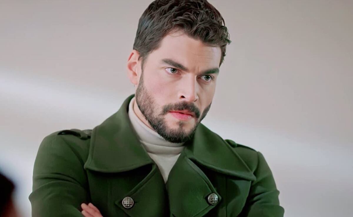 El actor turco Akın Akınözü interpreta a Miran en "Hercai" (Foto: Mia Yapim)