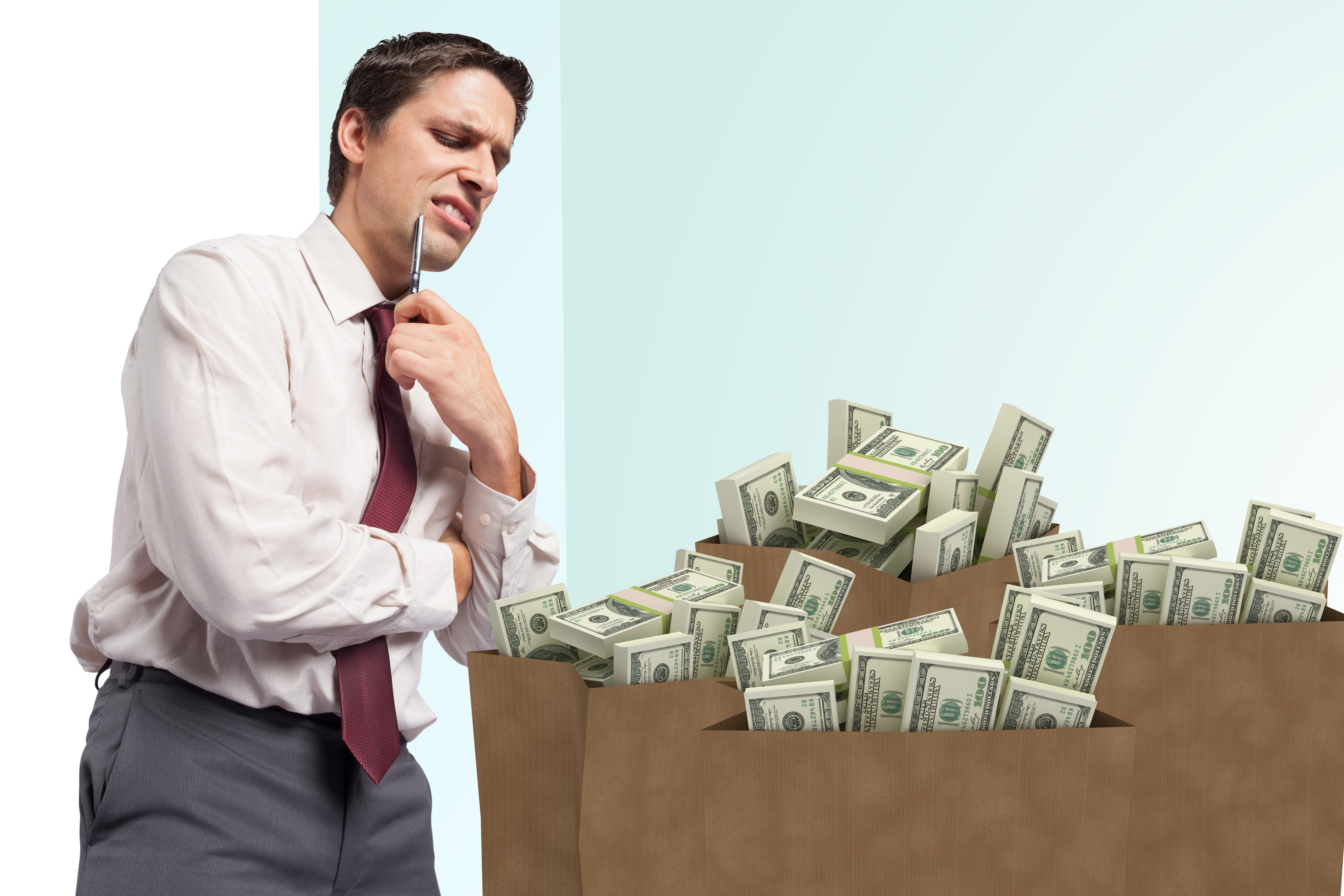 La regla de oro es endeudarse siempre en la misma moneda en la que se genera el dinero. Foto: Freepik.