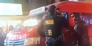 Nuevo ataque de extorsionadores contra vehículos de 'Los Rojitos' en San Juan de Miraflores. (Captura redes sociales)