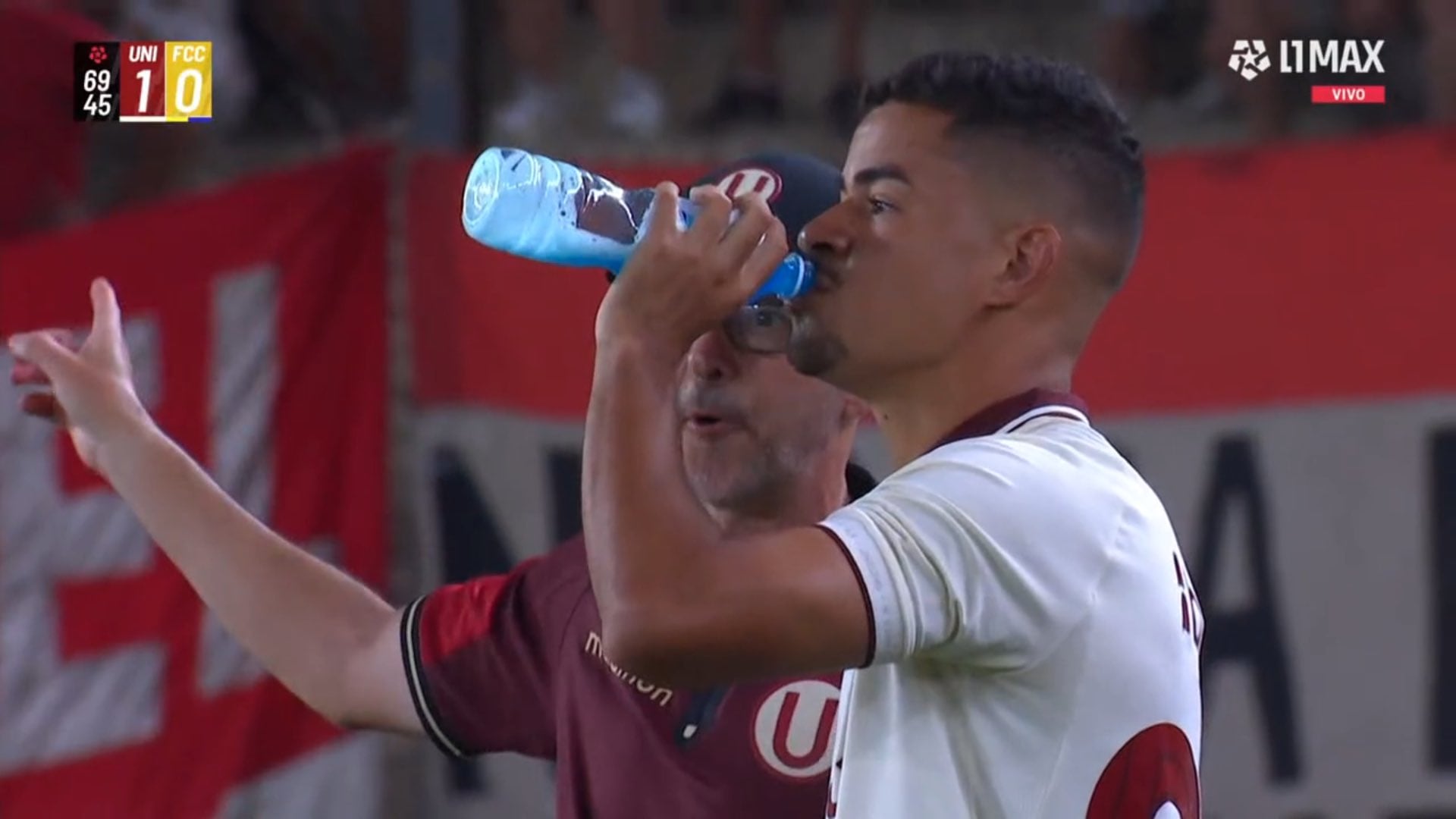 Miguel Silveira tuvo su primer partido con Universitario. (L1 MAX)