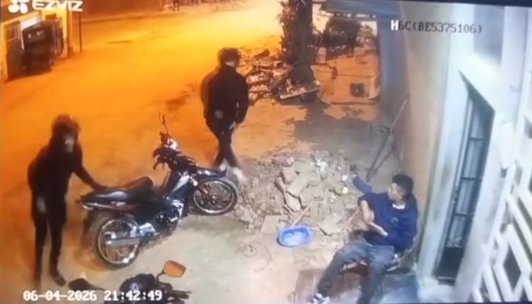 Sicarios asesinaros a cuatro personas, entre ellas a un menor de edad, en Sullana (Piura).