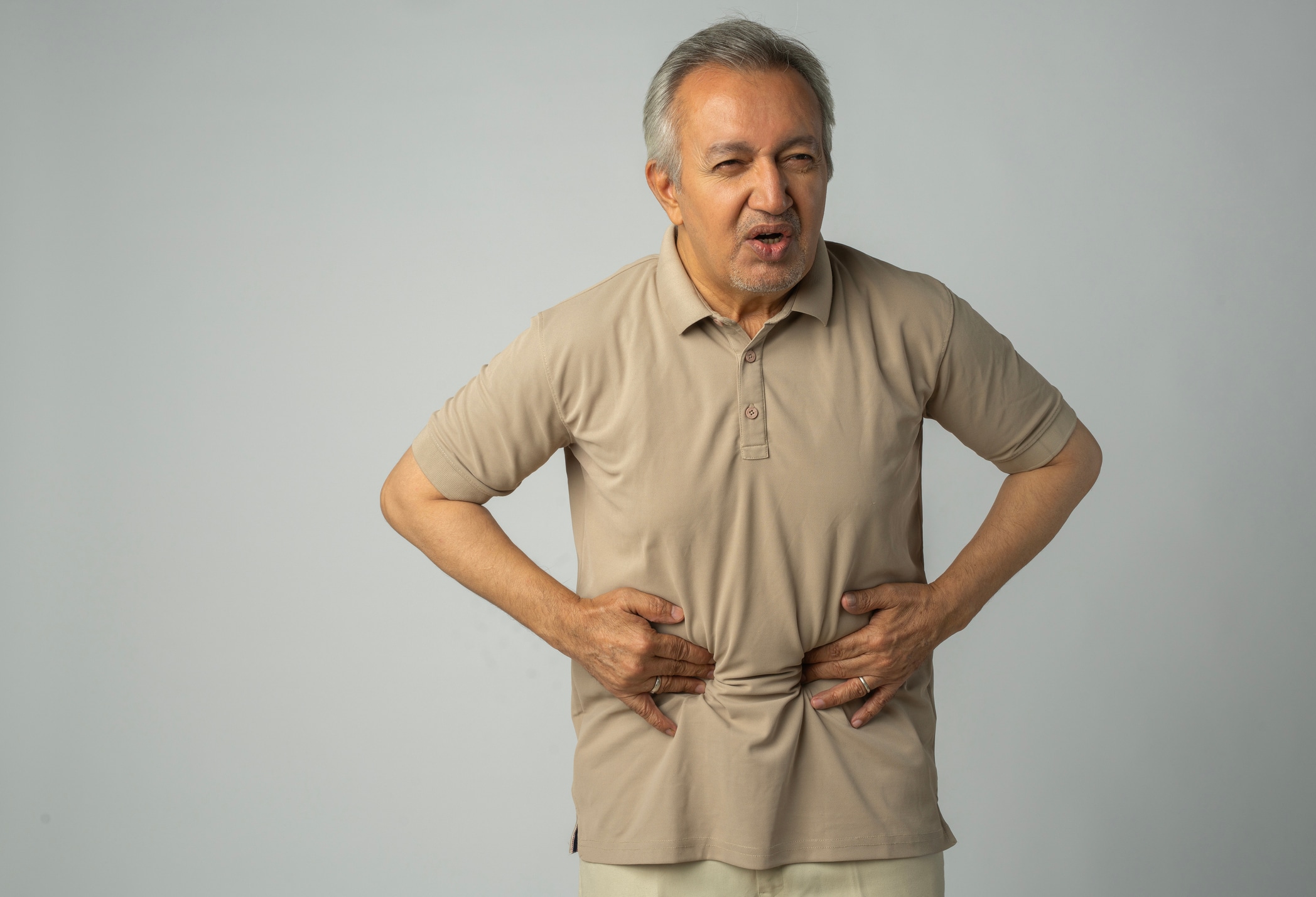 Entre el 70 % y 80 % de los diagnósticos se hacen en etapas intermedias; sin embargo, mientras más temprano se detecte la enfermedad, mayores son las probabilidades de curación. Foto: Istock