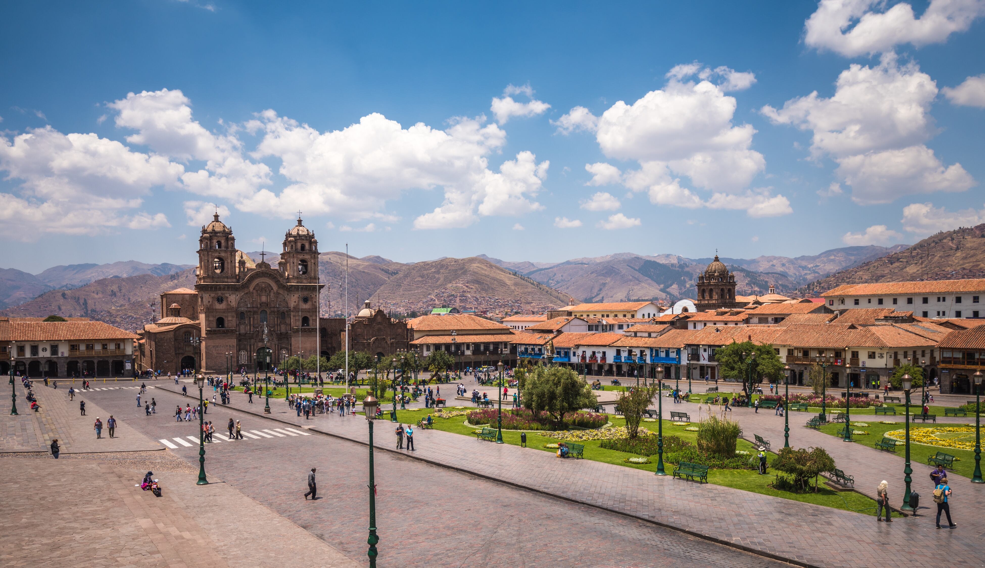 El Búho con sus hijos en el Cusco.