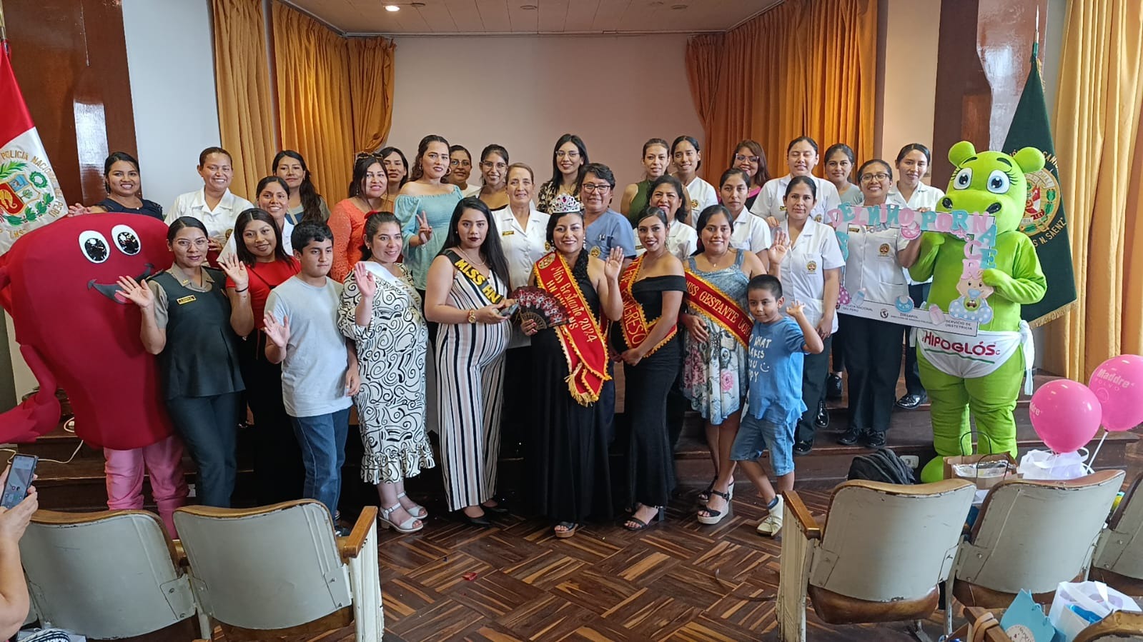 Teniente PNP Adriana Paola Chávez Solís fue elegida por la PNP como la ganadora del concurso ‘Miss Gestante de la PNP 2024’, realizada el lunes 25 de marzo.