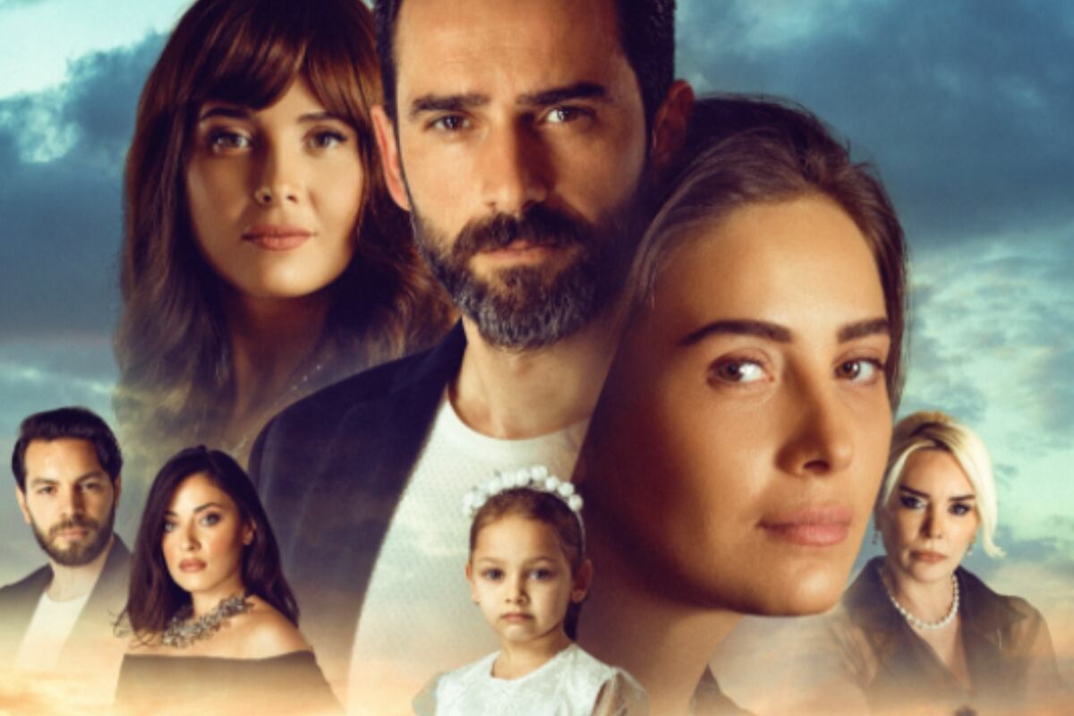 Los actores principales de la serie "Querida madre". (Foto: Stellar Yapim)