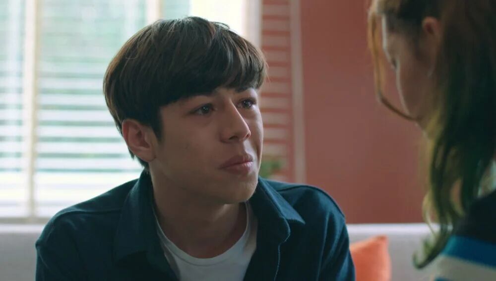 Ali se confiesa ante Ipek (Foto: Medyapım)