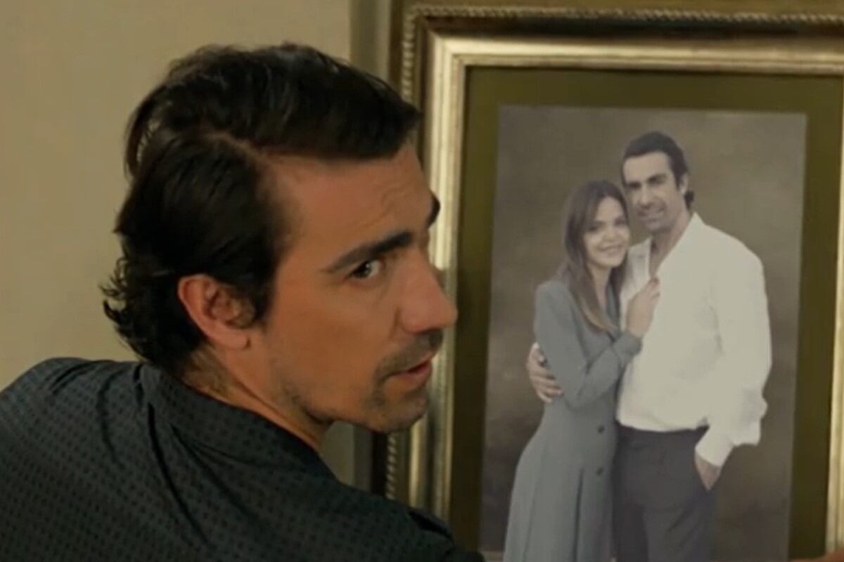 Hakan decora la mansión junto a Züleyha (Foto: Tims & B Productions)