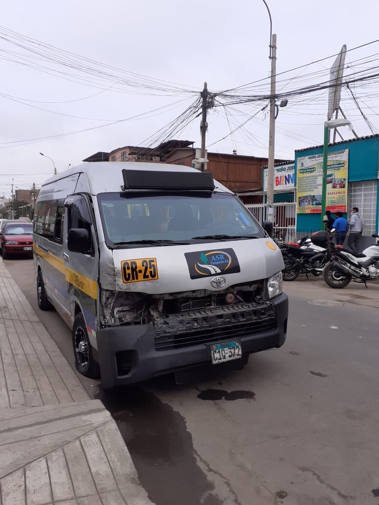 El venezolano José Alberto Bermúdez Gonzales (21), a bordo de una combi, atropelló a una fiscalizadora de la ATU, y luego protagonizó una espectacular persecución en vía de evitamiento.