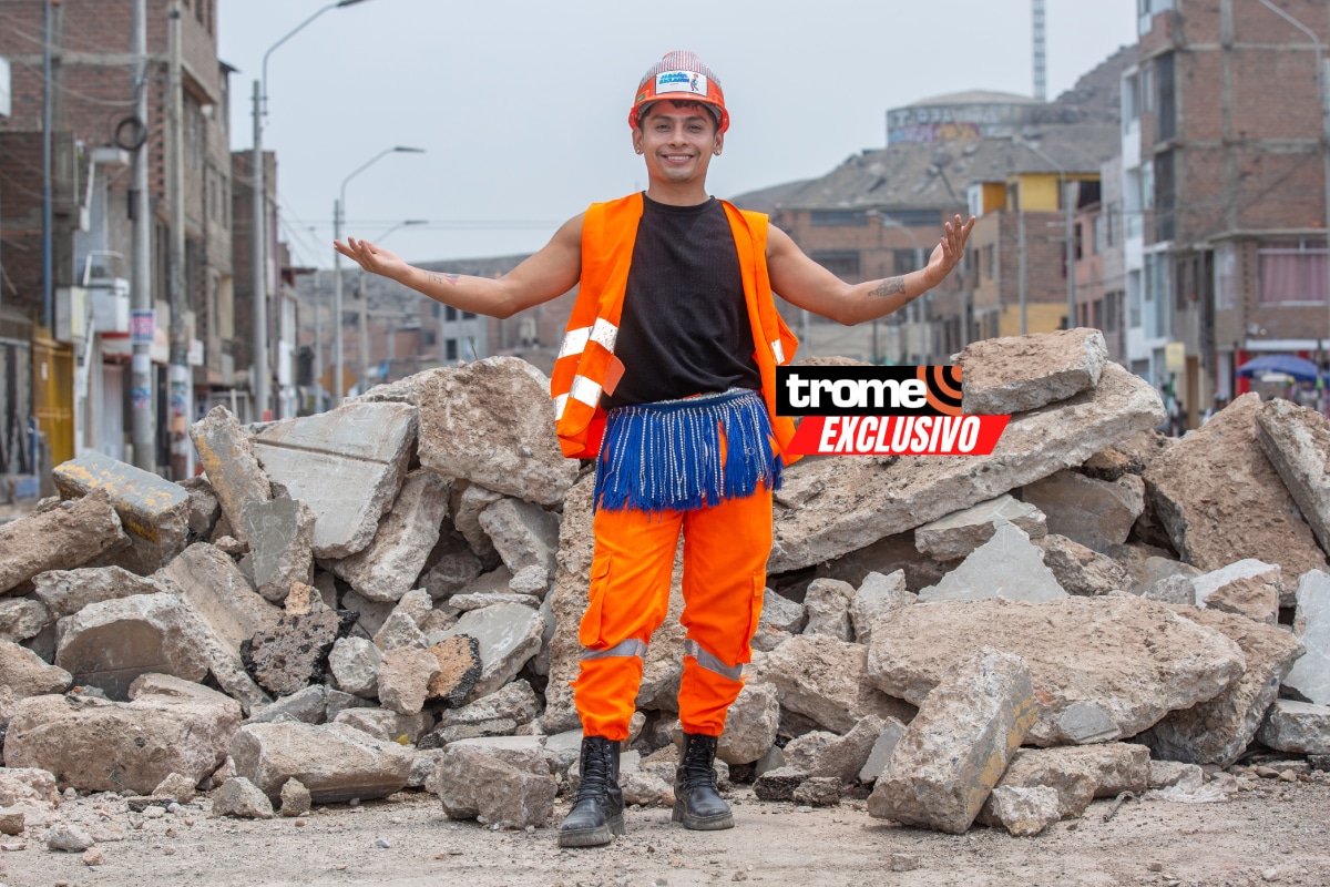 Óscar Sánchez, conocido en redes sociales como el albañil bailarín, se hizo popular con sus videos usando el uniforme naranja y hoy conquista al público con su carisma. Foto: Fernando Sangama