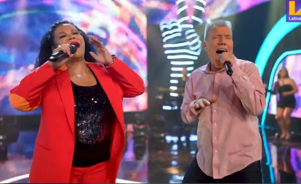 Eva Ayllón y Raúl Romero
integran el jurado de La Voz Perú. (Foto: Captura Latina).