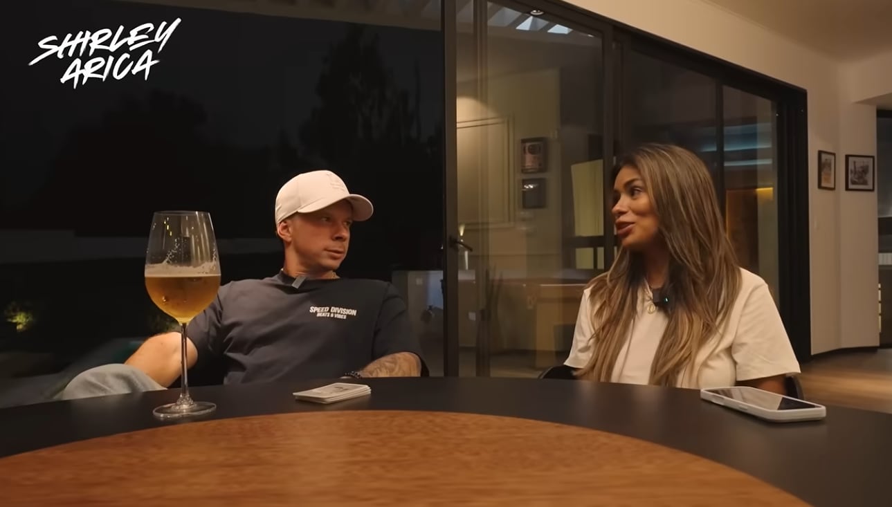 Shirley Arica le dice a Mario Hart que Paloma Fiuza da la impresión que le gusta, pero él lo descarta y dice que solo es una "linda amiga".