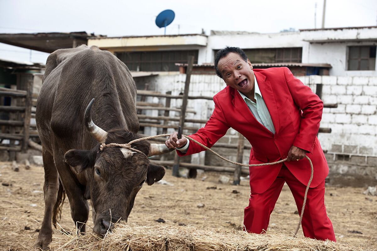 Pablo ha sufrido burlas y críticas, pero 'Melcochita' lo toma con humor y 'ambos' siguen de pie luchando en la vida.