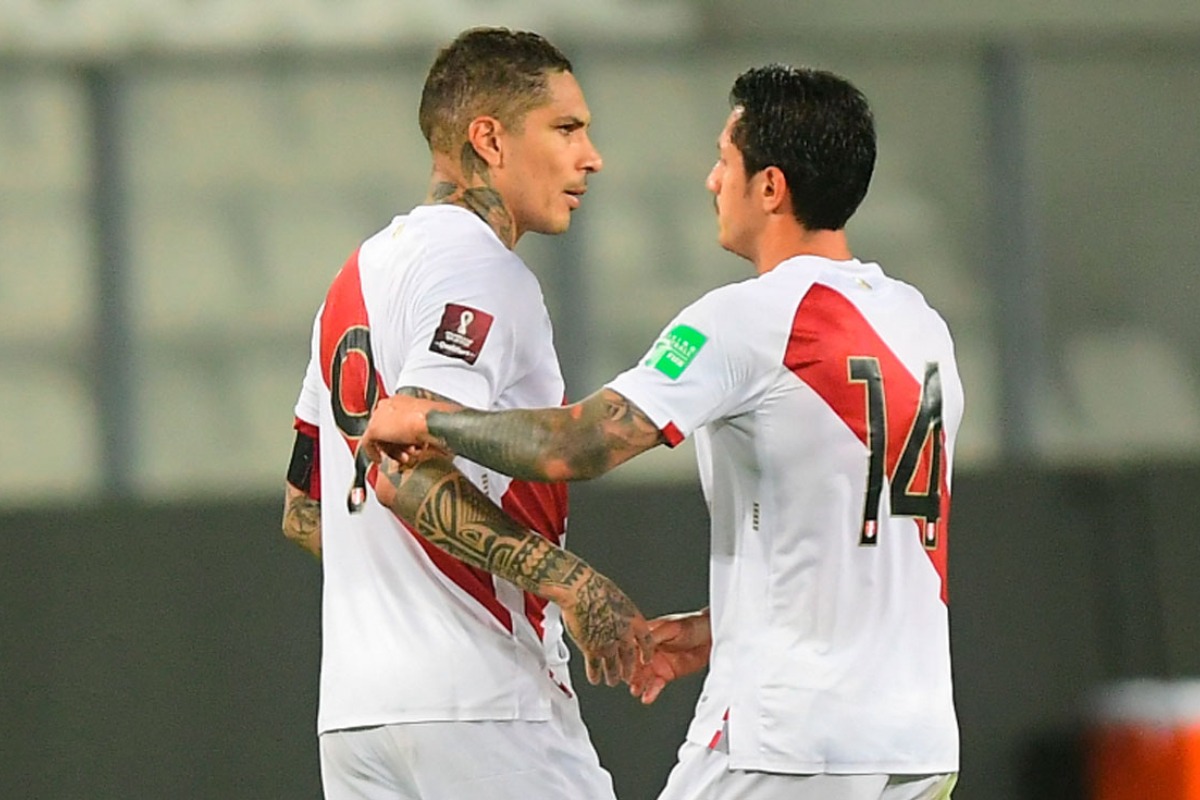 Paolo Guerrero y Gianluca Lapadula son los hombres gol de la selección. (GEC)