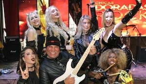 ‘Brad Pizza’ debuta como director de las ‘Chicas Doradas Rock’