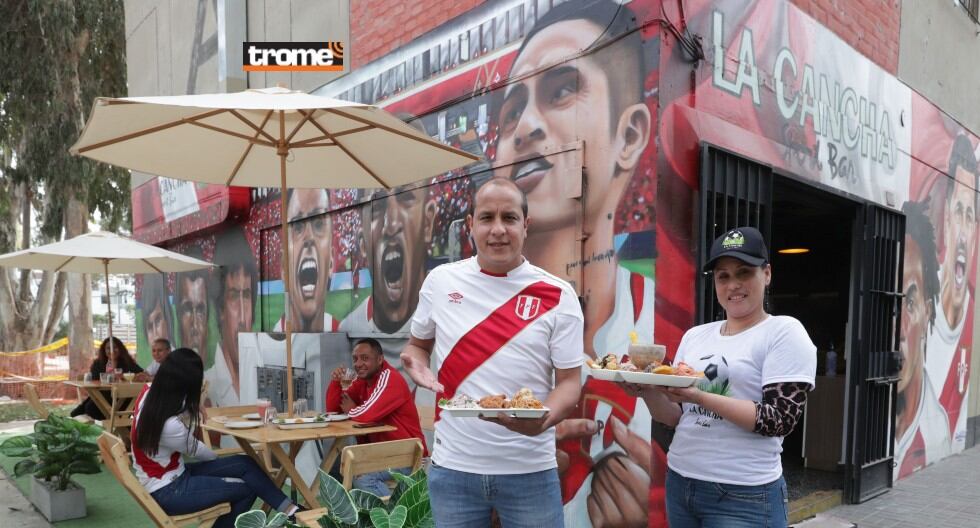 Deliciosos potajes para disfrutar por el partido Perú vs Bolivia. Restaurante La Cancha Sport Bar tiene además terraacita temática. (Trome / Jesús Saucedo)