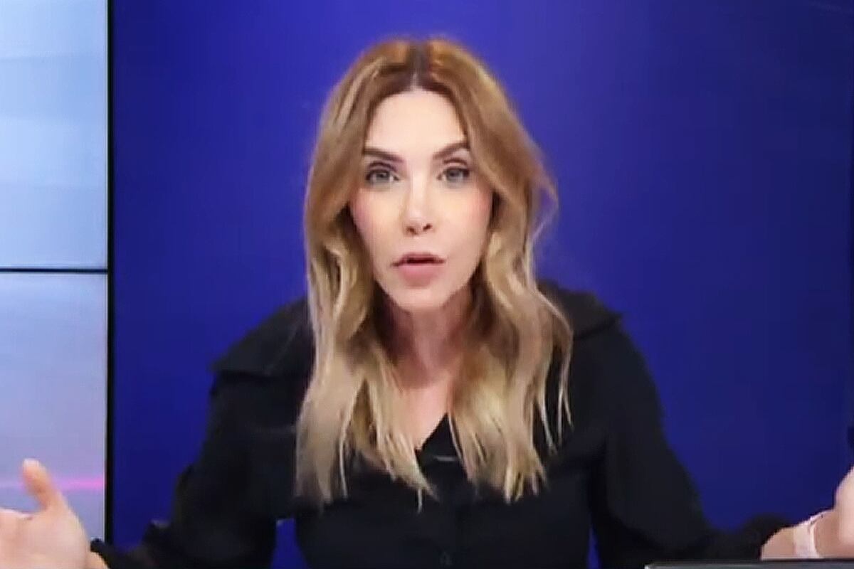 Juliana Oxenford se despidió de ATV el viernes 24 de noviembre e indicó que seguirá hasta el 15 de diciembre.