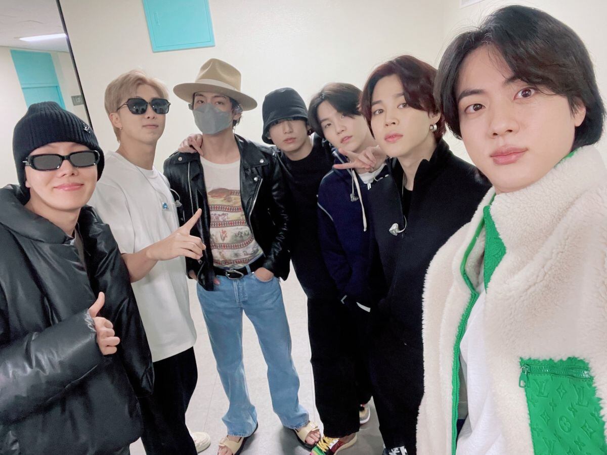 Los miembros de BTS cumplirán el servicio militar obligatorio de Corea del Sur (Foto: RM / Facebook)