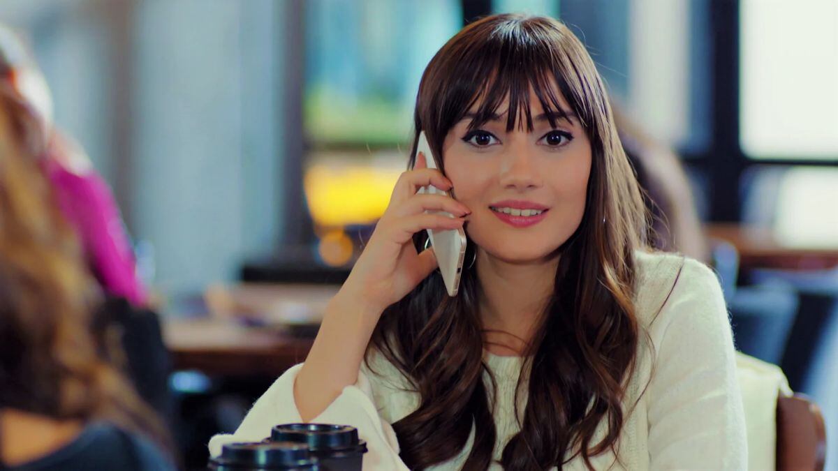 Zeynep empieza una nueva aventura laboral (Foto: Med Yapim)