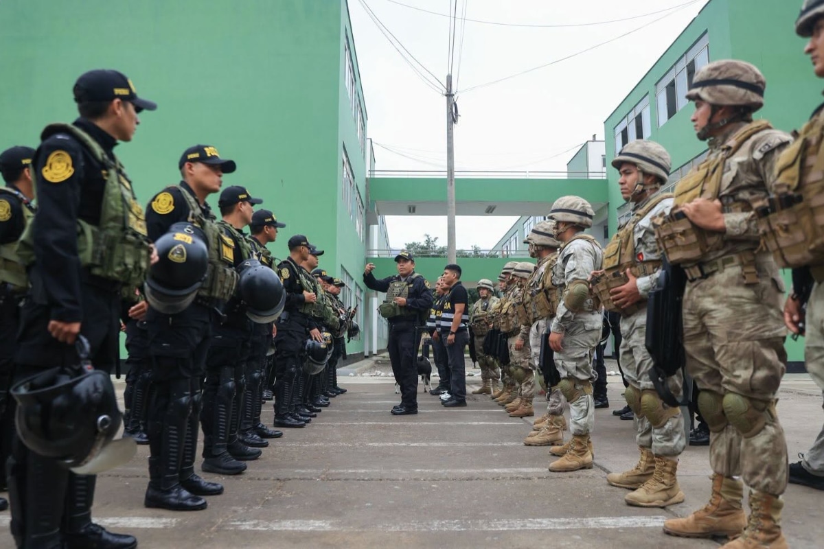 Gobierno debe poner mano dura a los penales