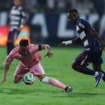 Cueva y Advíncula tienen duelo picante en el Alianza Lima - Juan Pablo II