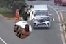 ¡Chocó y siguió de largo con pasajeros heridos! Colectivero huyó tras impactar contra un bus en la Panamericana Sur