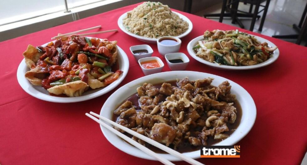 El chifa es uno de los más pedidos por delivery. Aún así, la demanda es menor que antes de la pandemia. Ofrecen promociones como el combo 'Quédate en casa', del San Joy Lao. (Trome / Britanie Arroyo)